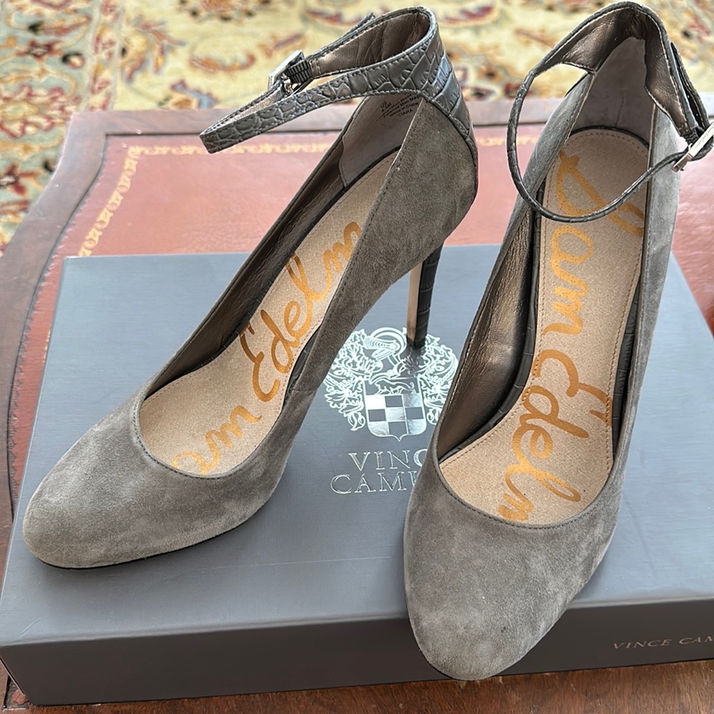 Sam Edelman grey heels